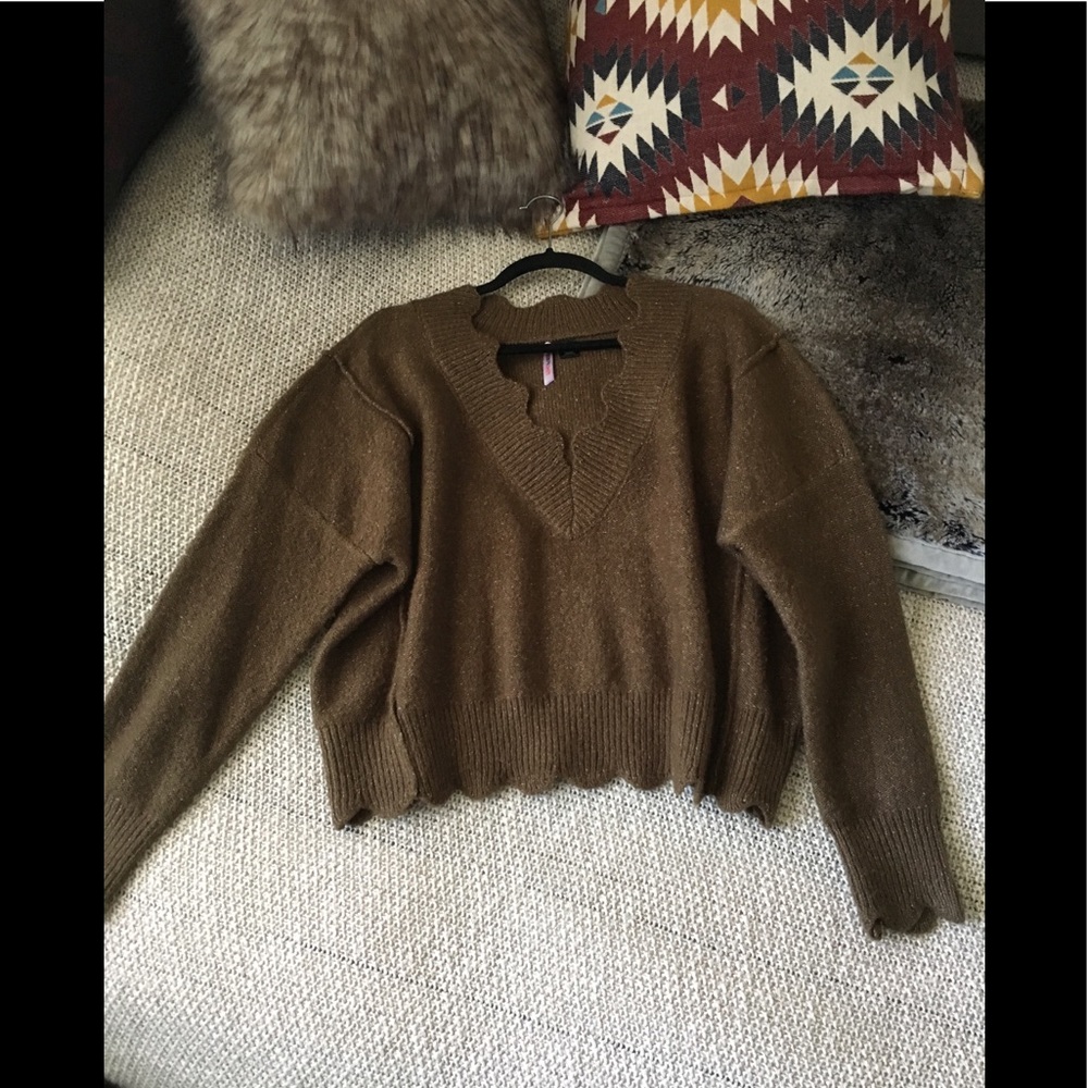 Love By Design new sweater pullover